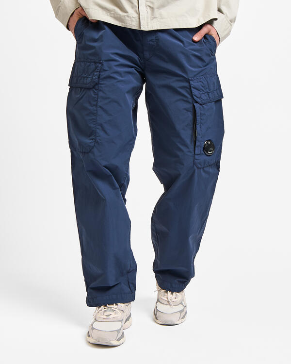 C.P. Company FLATT NYLON LOOSE CARGO LENS PANTS | 20CMPA140A